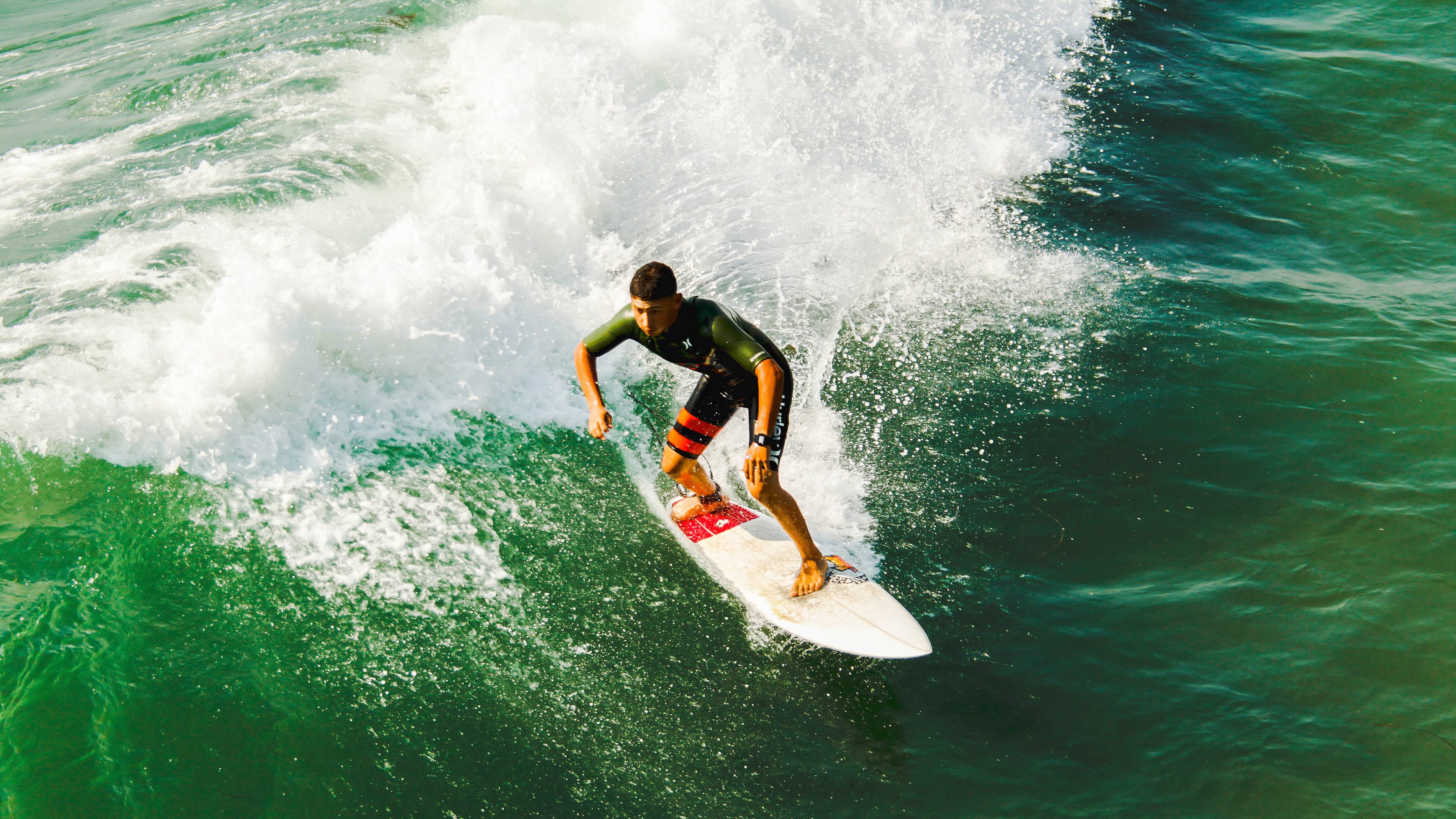 选手健康:长时间赛程下选手职业健康保护举措报道,职业选手常规施法
